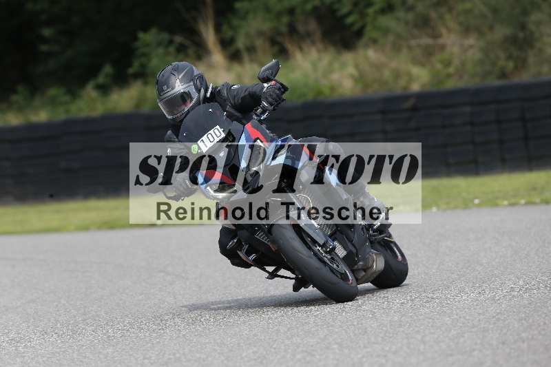 /41 06.08.2025 FREERIDE Training ADR/Gruppe M/100